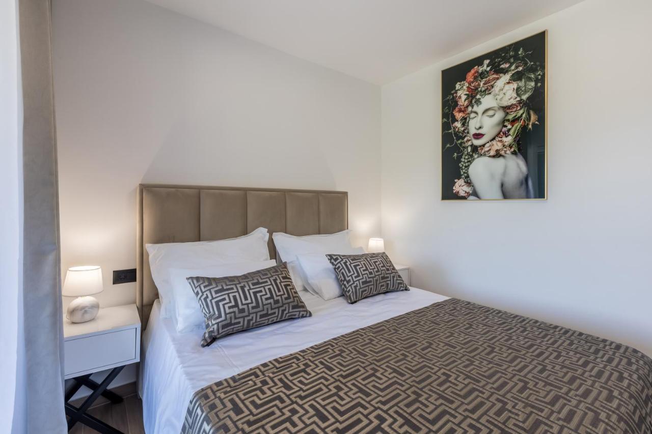 Luxury Apartments Katarina Kastela Ngoại thất bức ảnh