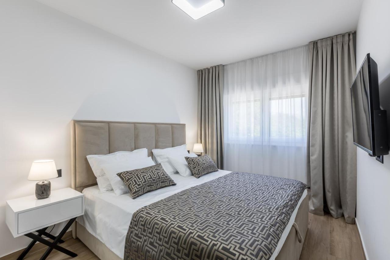 Luxury Apartments Katarina Kastela Ngoại thất bức ảnh
