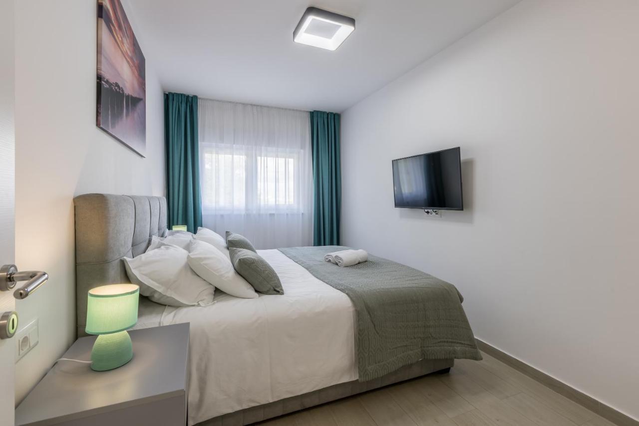 Luxury Apartments Katarina Kastela Ngoại thất bức ảnh
