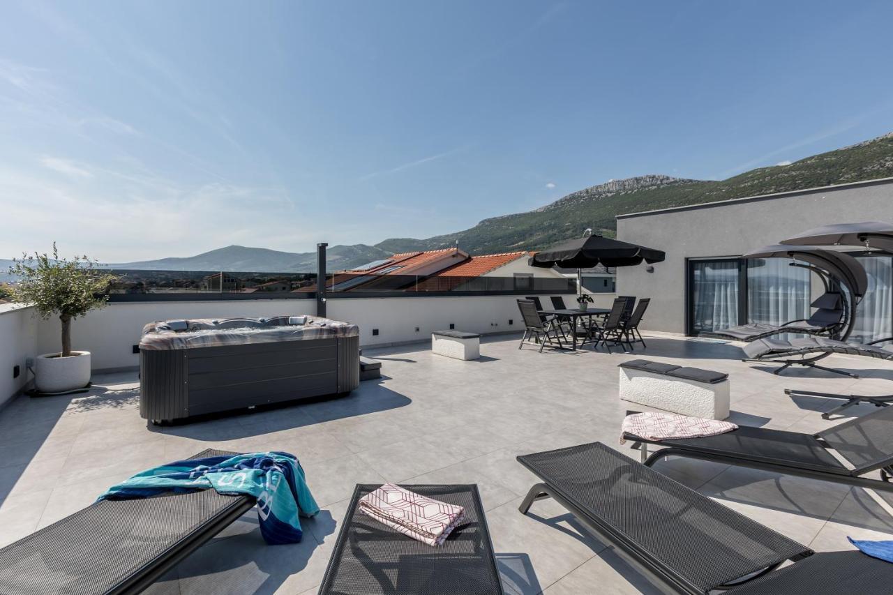 Luxury Apartments Katarina Kastela Ngoại thất bức ảnh